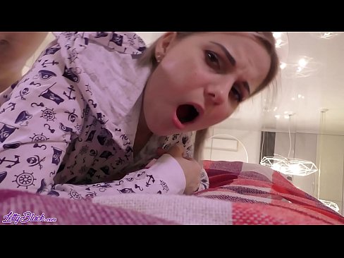 ❤️ Секси мамичка ластовичка и прегистил секс - сврши одблиску ❤❌ Анално видео кај нас